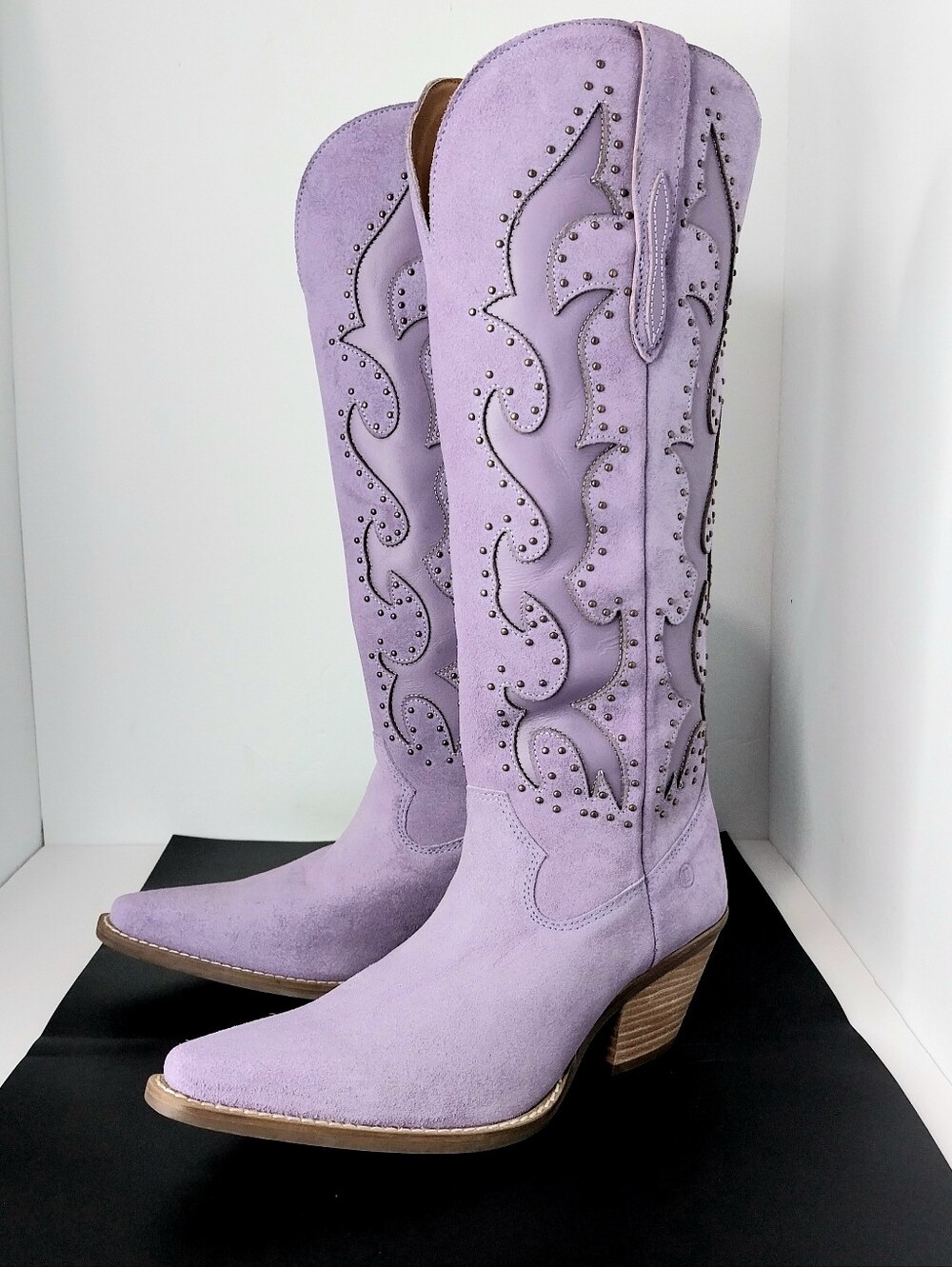 Dingo Pink Embroidered Studded Snip Toe Western Boots, NEW, Size 7